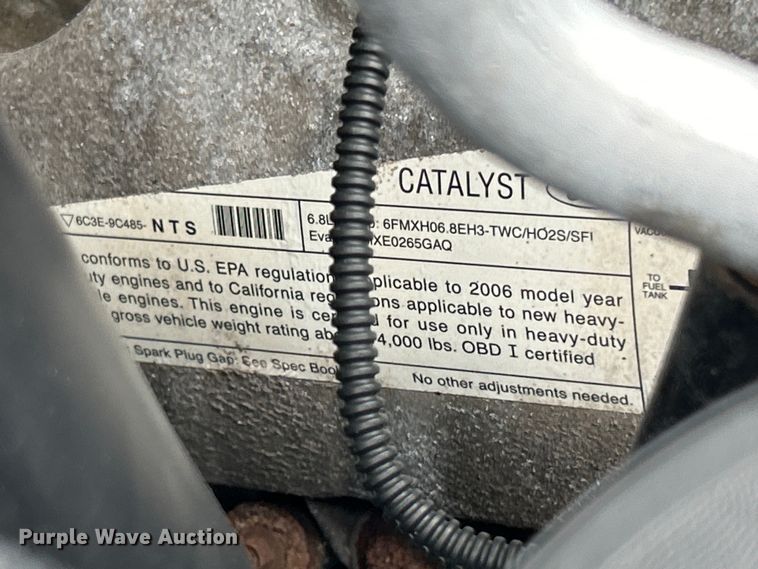 image for item EG0809 2006 Ford F450 Super Duty  bucket truck