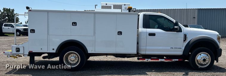 image for item EG0824 2018 Ford F550 utility / service truck