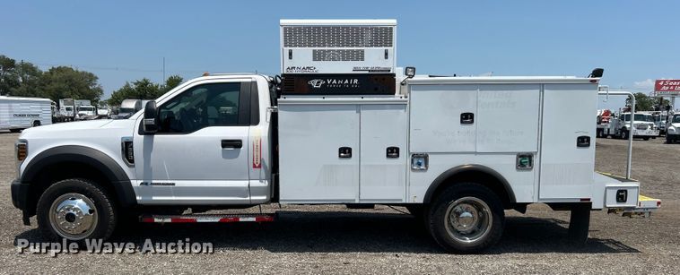 image for item EG0824 2018 Ford F550 utility / service truck