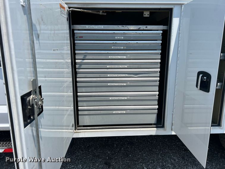 image for item EG0824 2018 Ford F550 utility / service truck