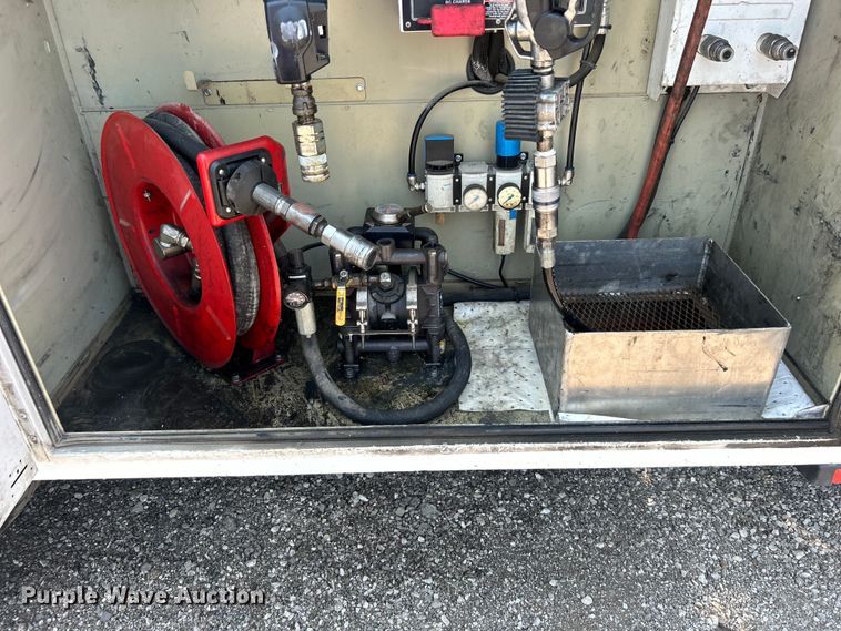 image for item EG0824 2018 Ford F550 utility / service truck