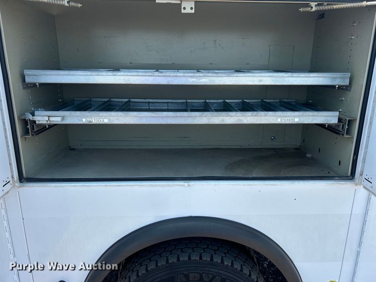 image for item EG0824 2018 Ford F550 utility / service truck