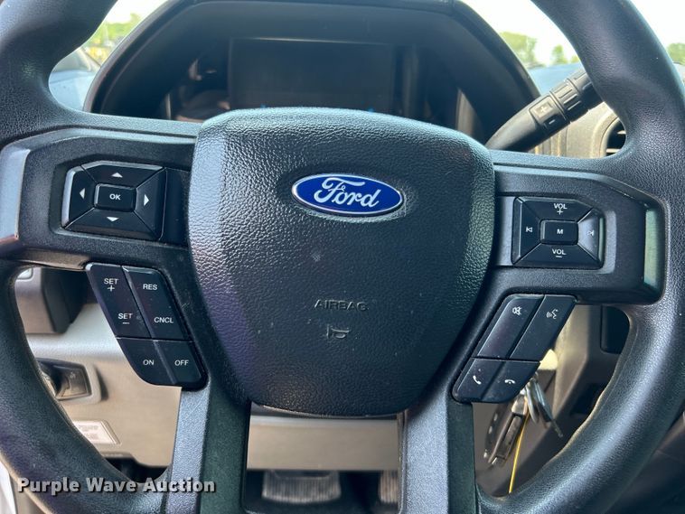 image for item EG0824 2018 Ford F550 utility / service truck