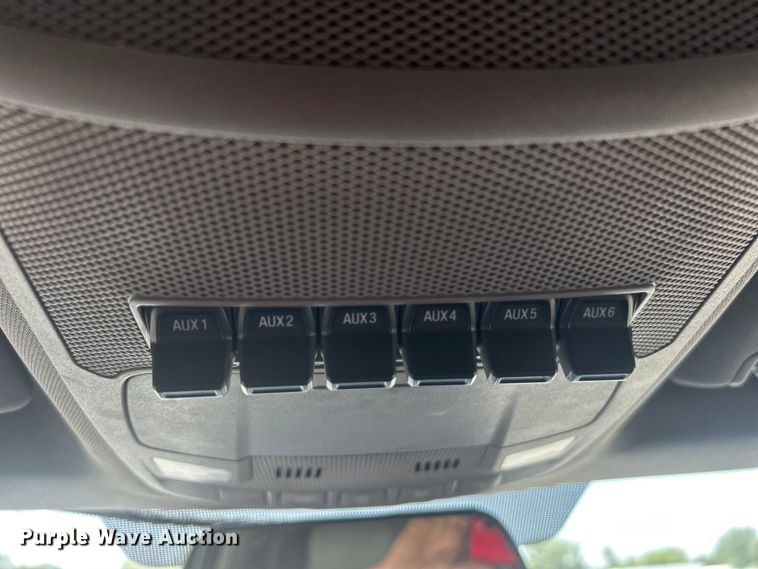 image for item EG0824 2018 Ford F550 utility / service truck