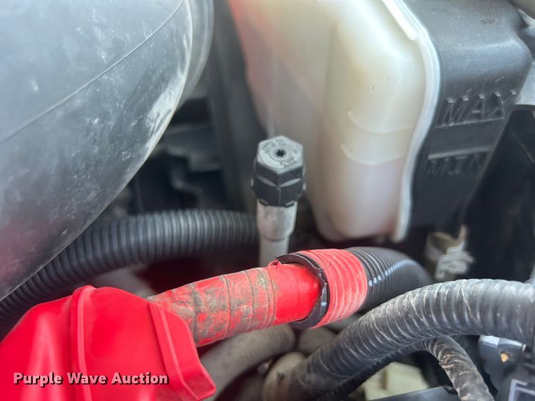 image for item EG0824 2018 Ford F550 utility / service truck