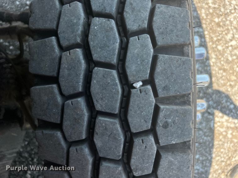 image for item EG0824 2018 Ford F550 utility / service truck