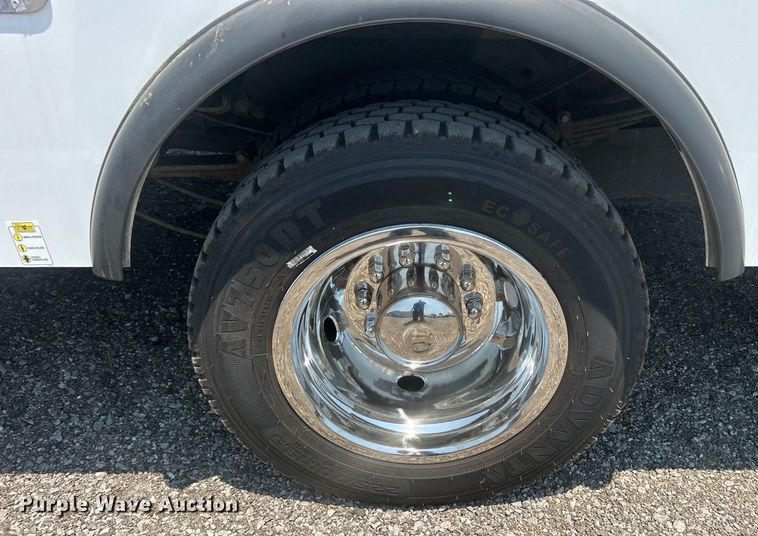 image for item EG0824 2018 Ford F550 utility / service truck