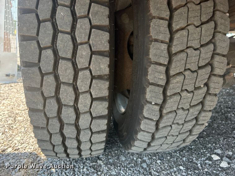 image for item EG0824 2018 Ford F550 utility / service truck