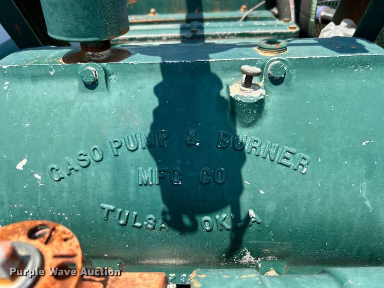 image for item EG0825 2008 Peterbilt  365 oilfield acidizing pump truck