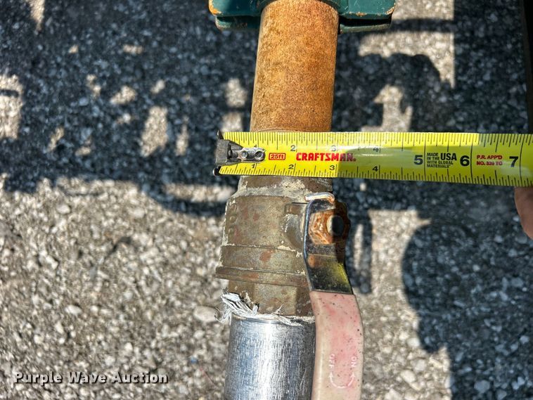 image for item EG0825 2008 Peterbilt  365 oilfield acidizing pump truck