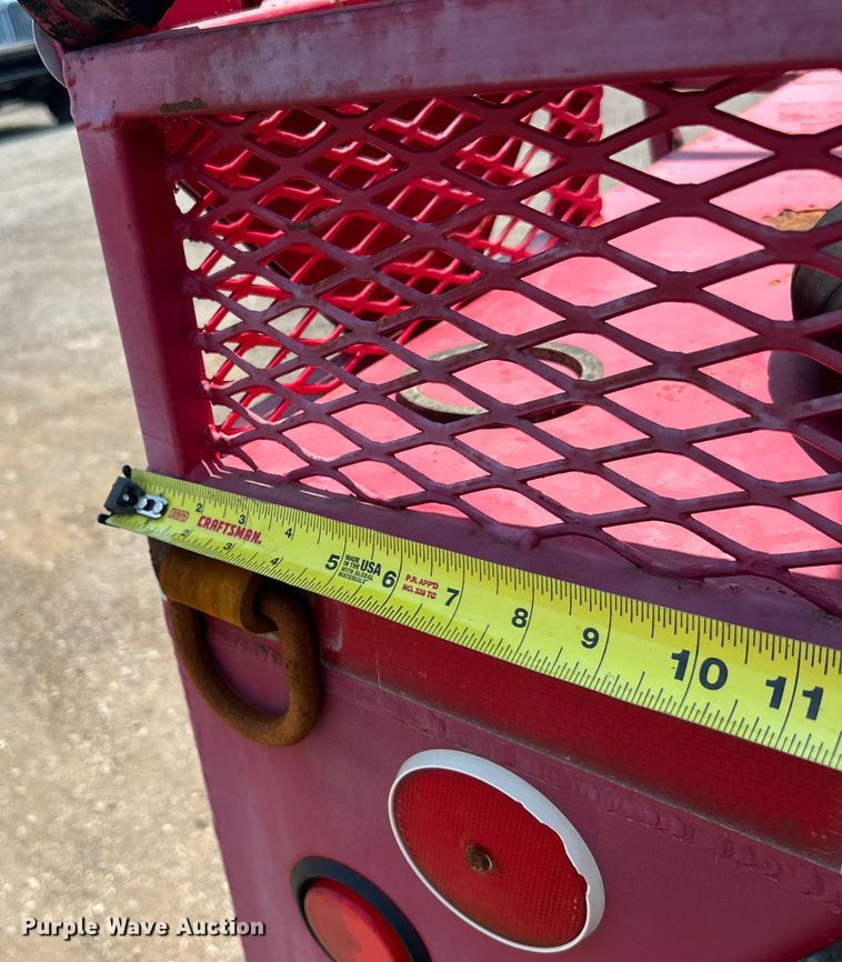 image for item EG0825 2008 Peterbilt  365 oilfield acidizing pump truck