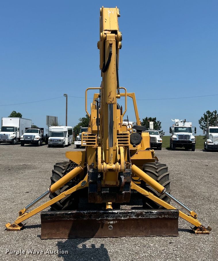 image for item EG0827 2000 Vermeer V8550A cable plow