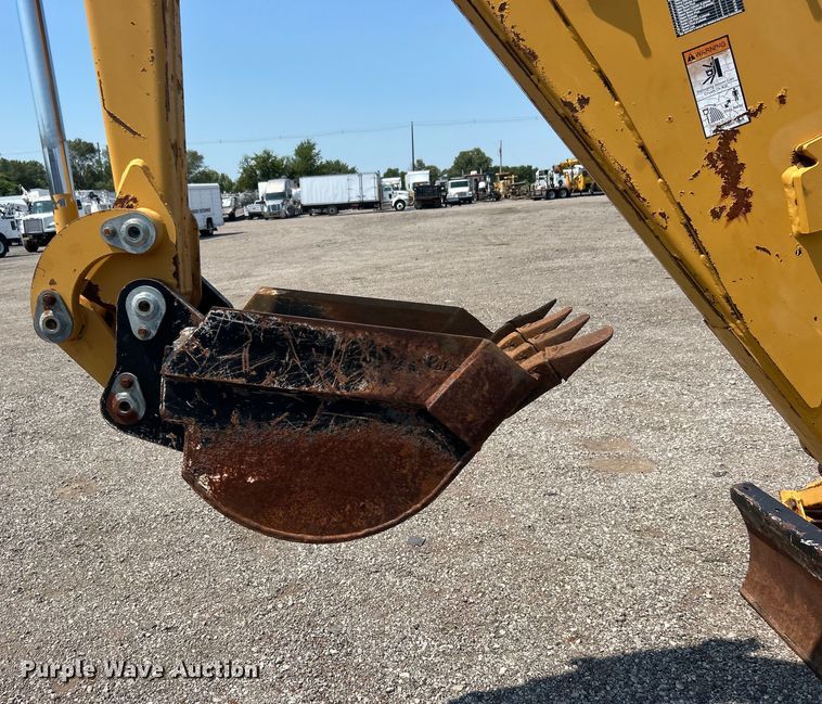 image for item EG0827 2000 Vermeer V8550A cable plow