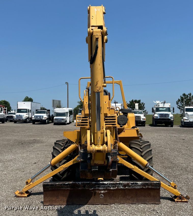 image for item EG0827 2000 Vermeer V8550A cable plow