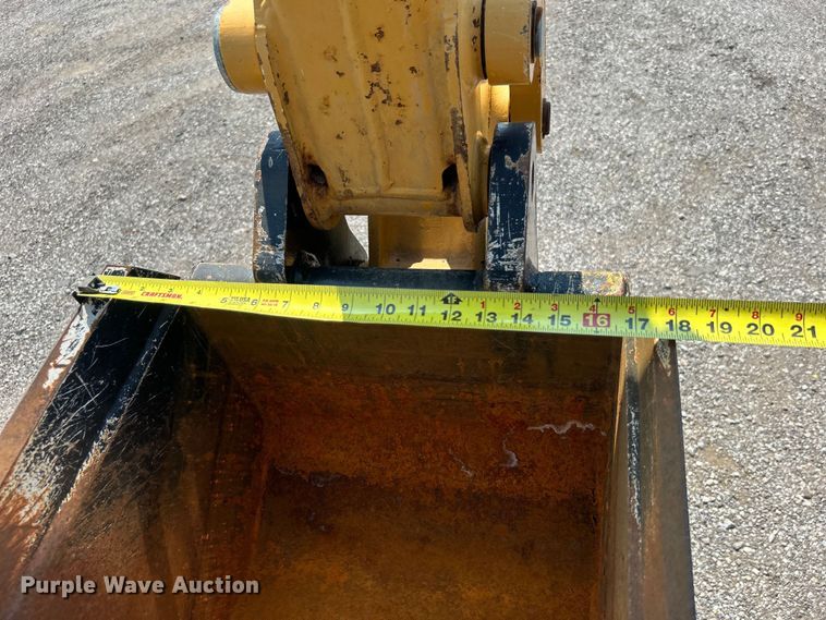 image for item EG0827 2000 Vermeer V8550A cable plow