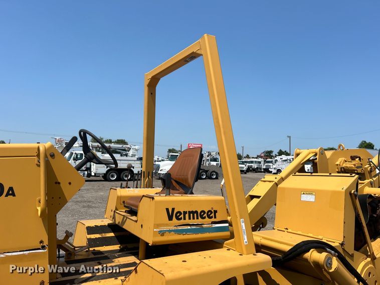 image for item EG0827 2000 Vermeer V8550A cable plow