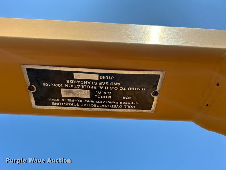 image for item EG0827 2000 Vermeer V8550A cable plow