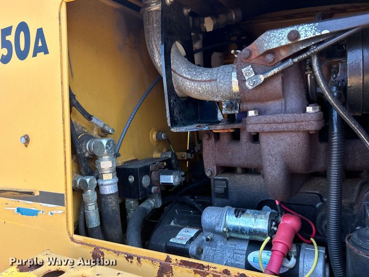 image for item EG0827 2000 Vermeer V8550A cable plow