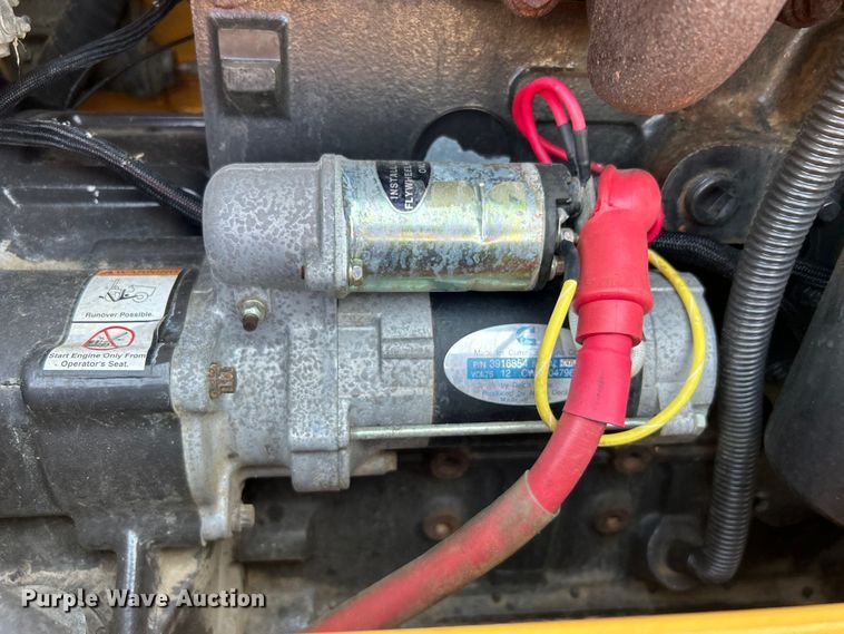 image for item EG0827 2000 Vermeer V8550A cable plow