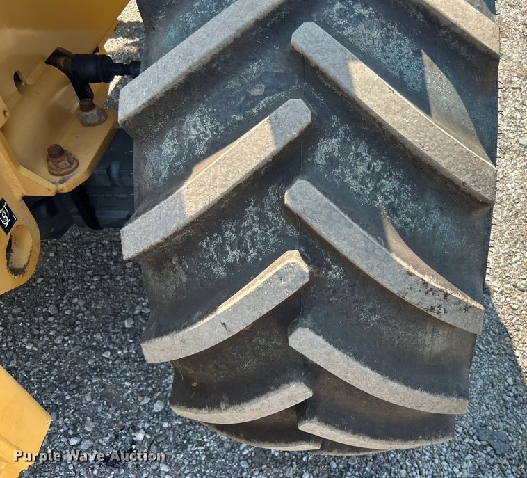 image for item EG0827 2000 Vermeer V8550A cable plow