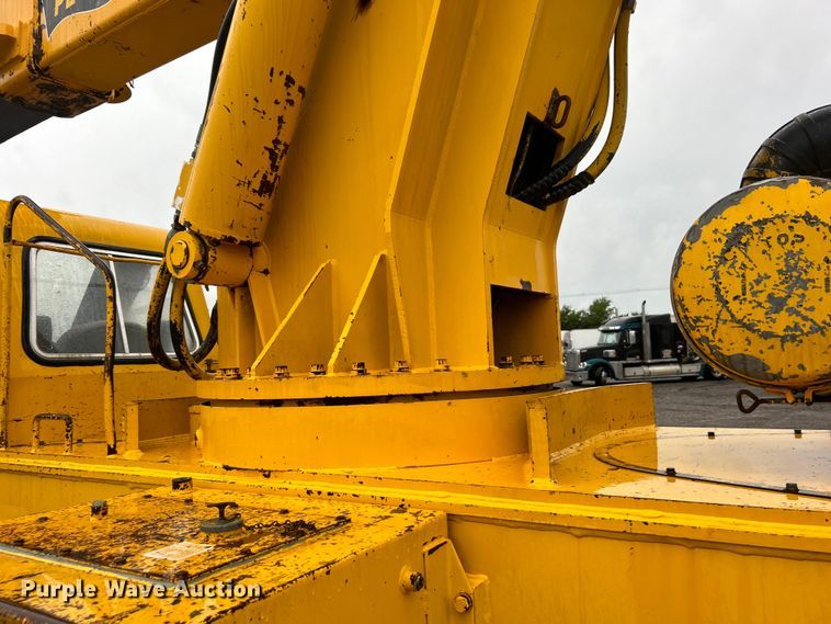 image for item EG0830 Pettibone 40RS crane