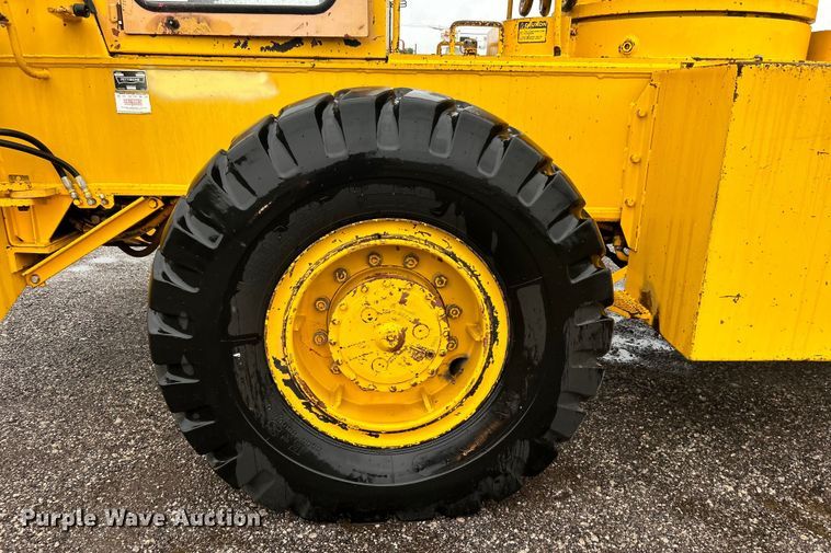 image for item EG0830 Pettibone 40RS crane