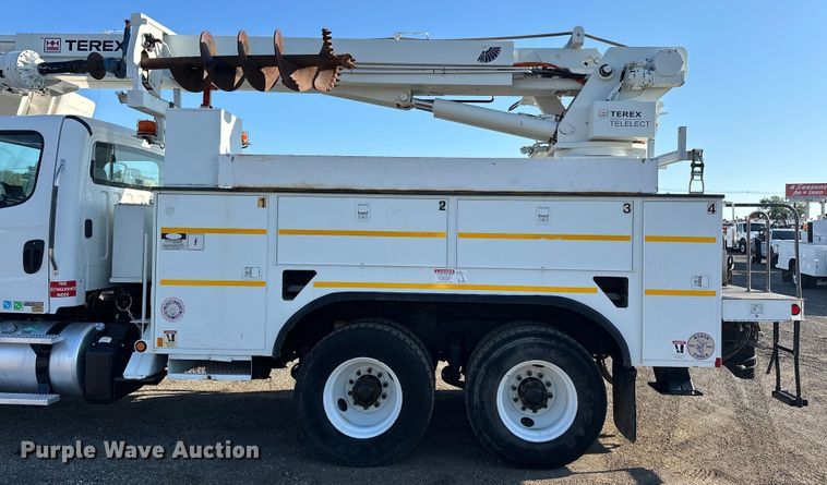 image for item EG0843 2011 Freightliner  Business Class M2 bucket truck