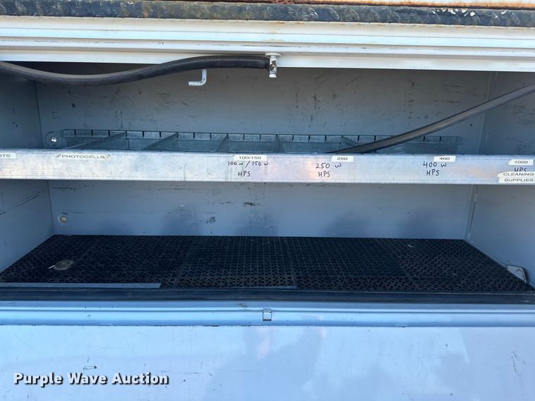 image for item EG0843 2011 Freightliner  Business Class M2 bucket truck