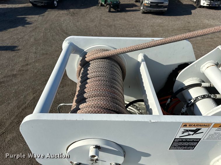 image for item EG0843 2011 Freightliner  Business Class M2 bucket truck