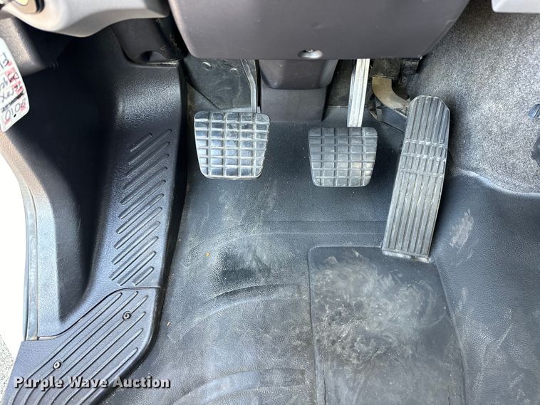 image for item EG0843 2011 Freightliner  Business Class M2 bucket truck