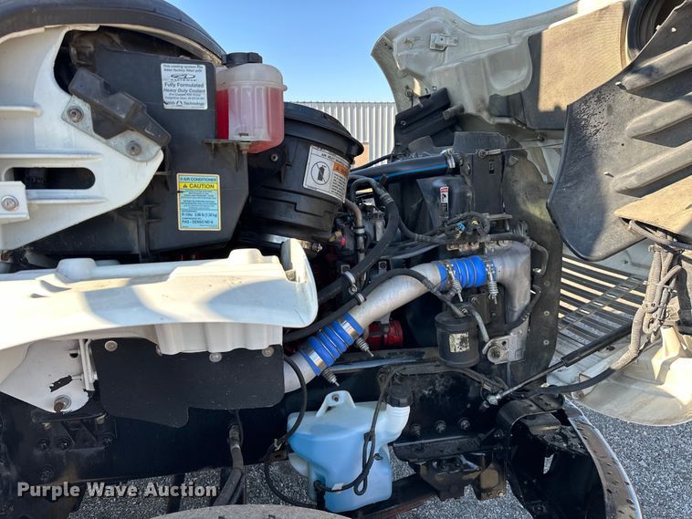 image for item EG0843 2011 Freightliner  Business Class M2 bucket truck