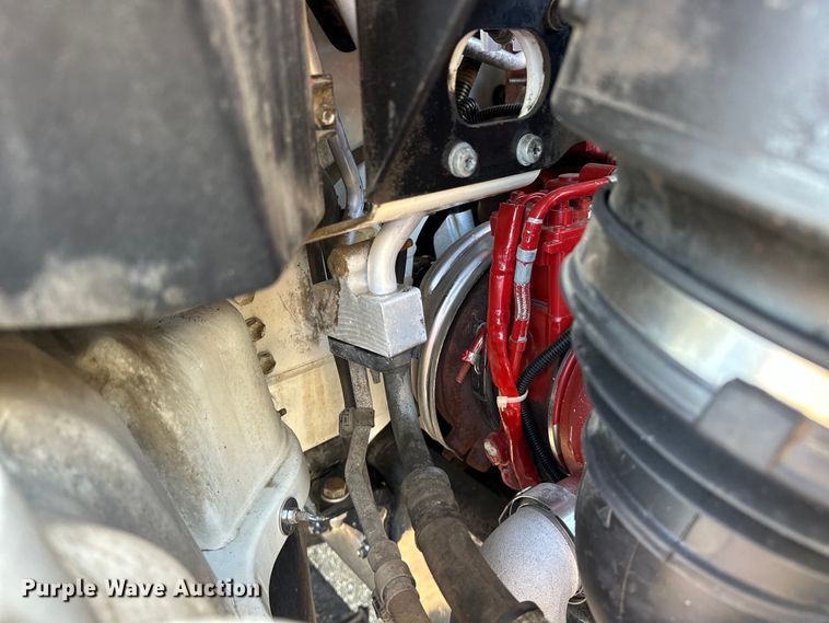 image for item EG0843 2011 Freightliner  Business Class M2 bucket truck