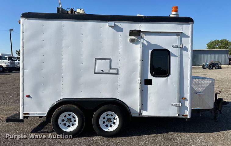 image for item EG0844 1993 Wells Cargo fiber optic trailer