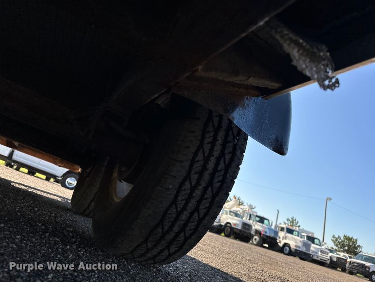 image for item EG0844 1993 Wells Cargo fiber optic trailer