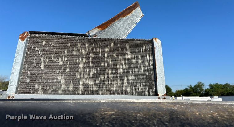 image for item EG0844 1993 Wells Cargo fiber optic trailer