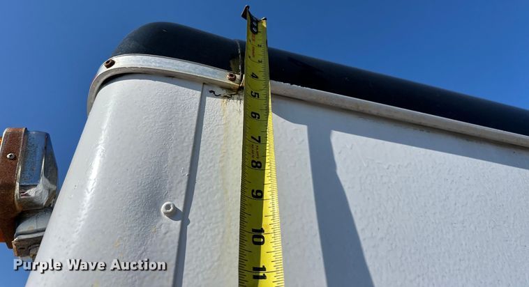 image for item EG0844 1993 Wells Cargo fiber optic trailer