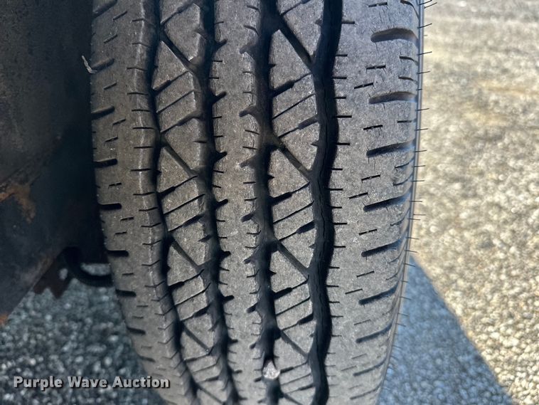 image for item EG0844 1993 Wells Cargo fiber optic trailer