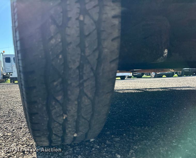 image for item EG0844 1993 Wells Cargo fiber optic trailer