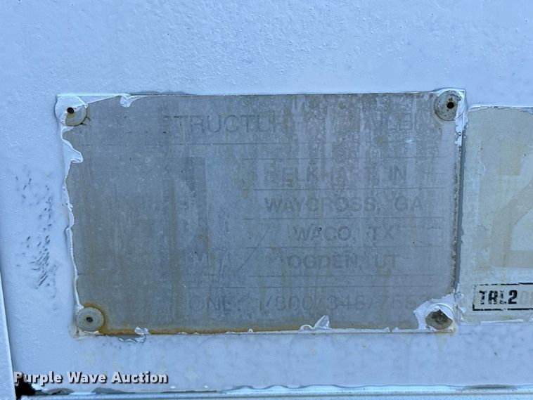 image for item EG0844 1993 Wells Cargo fiber optic trailer