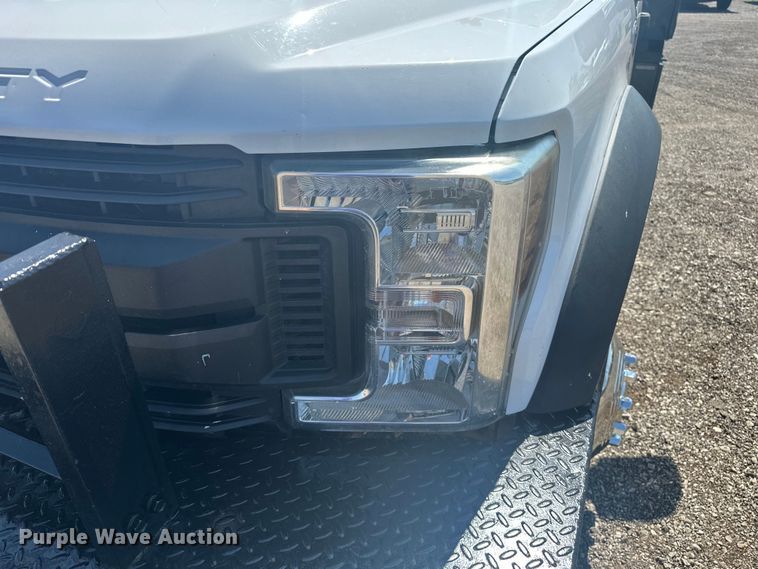 image for item EG0849 2019 Ford F550 Crew Cab winch truck