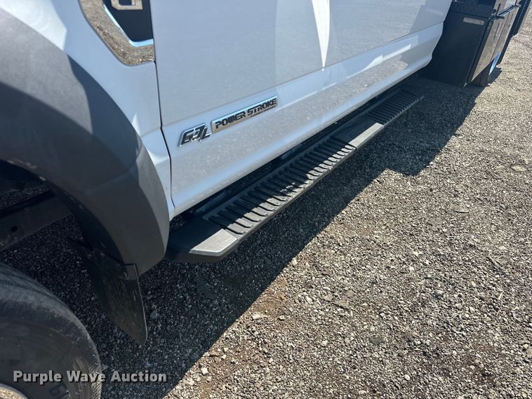 image for item EG0849 2019 Ford F550 Crew Cab winch truck