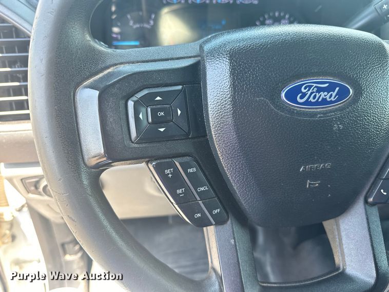 image for item EG0849 2019 Ford F550 Crew Cab winch truck