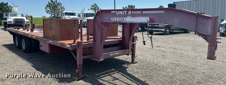 image for item EG0851 1999 West Wind  oilfield trailer