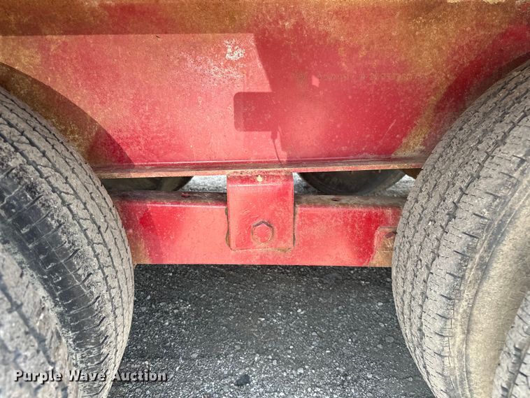 image for item EG0851 1999 West Wind  oilfield trailer