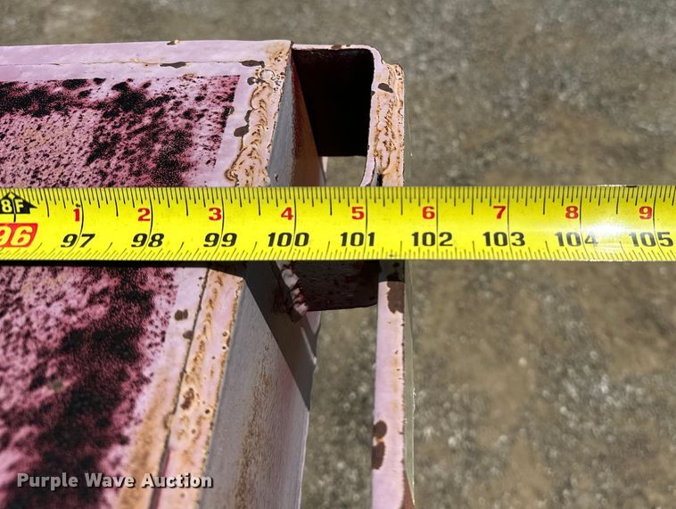 image for item EG0851 1999 West Wind  oilfield trailer