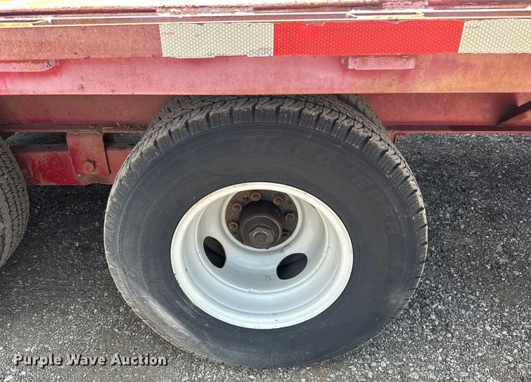 image for item EG0851 1999 West Wind  oilfield trailer