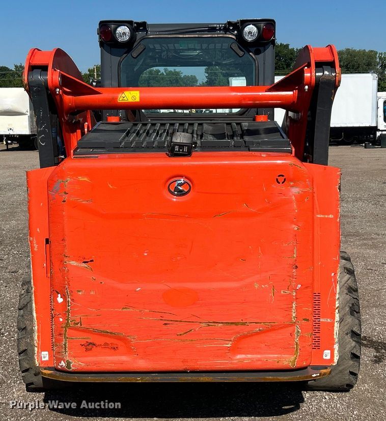 image for item EG0855 2018 Kubota  SSV75 skid steer loader