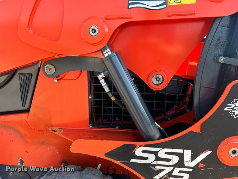 image for item EG0855 2018 Kubota  SSV75 skid steer loader