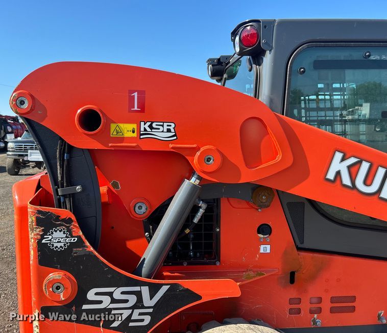image for item EG0855 2018 Kubota  SSV75 skid steer loader