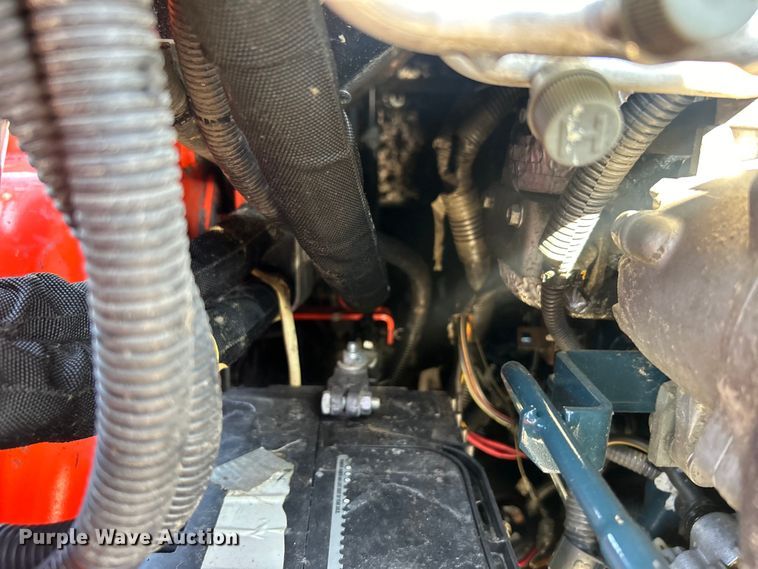 image for item EG0855 2018 Kubota  SSV75 skid steer loader